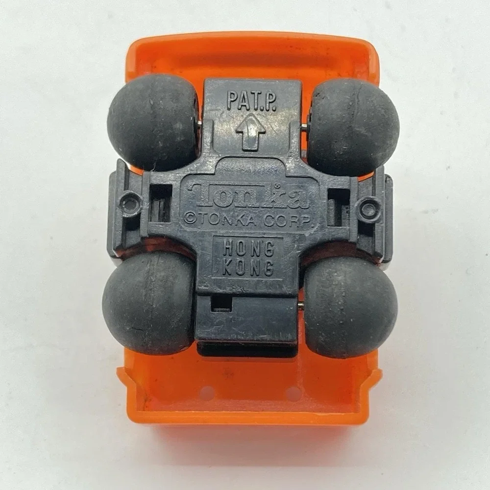 Vtg 1986 Tonka Maniacs Crazy 8s Orange 4x4 Pickup Truck Pullback Toy Car⁠